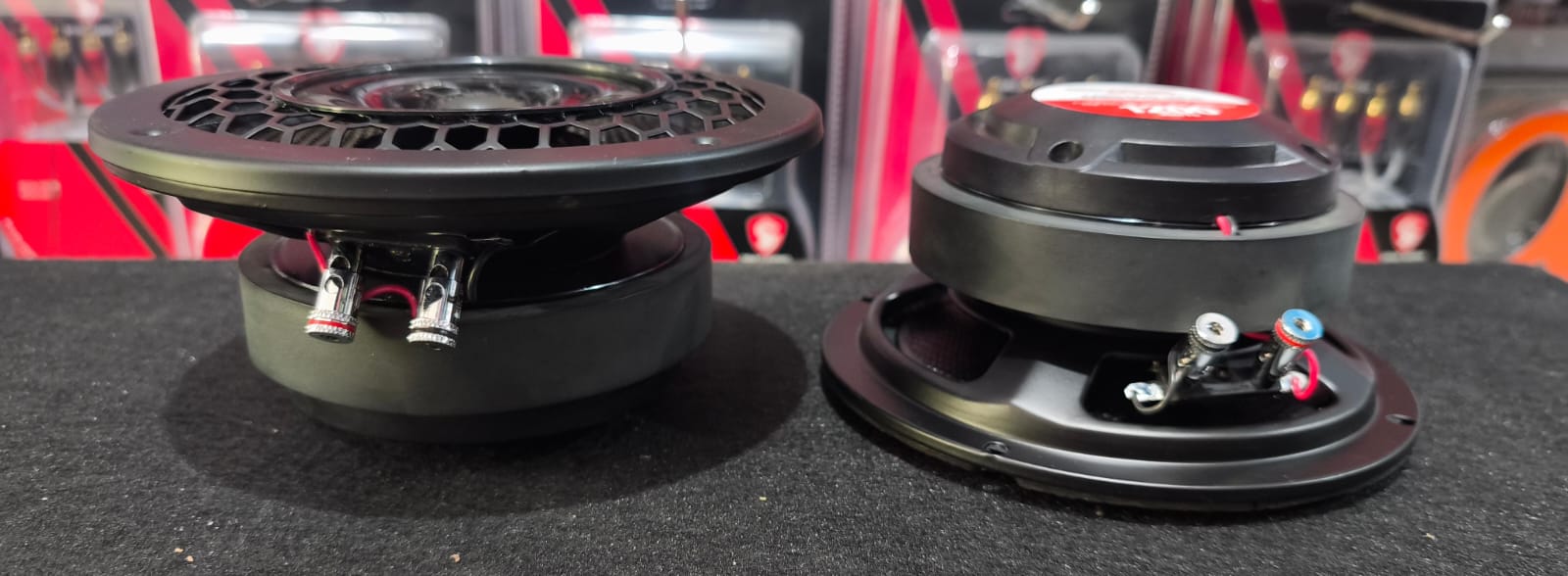 MEDIO CON TROMPETA 6.5" GENIUS AUDIO (PAR) - Imagen 3