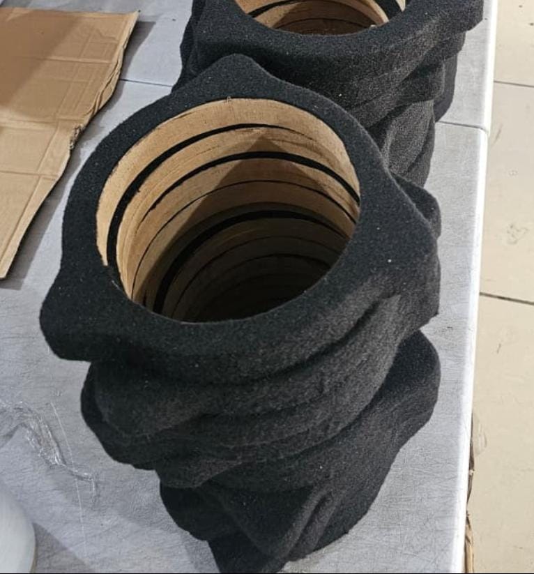 ALZAS PARA MEDIOS C/OREJA DE 6.5″ DE MDF DOBLE PAR,