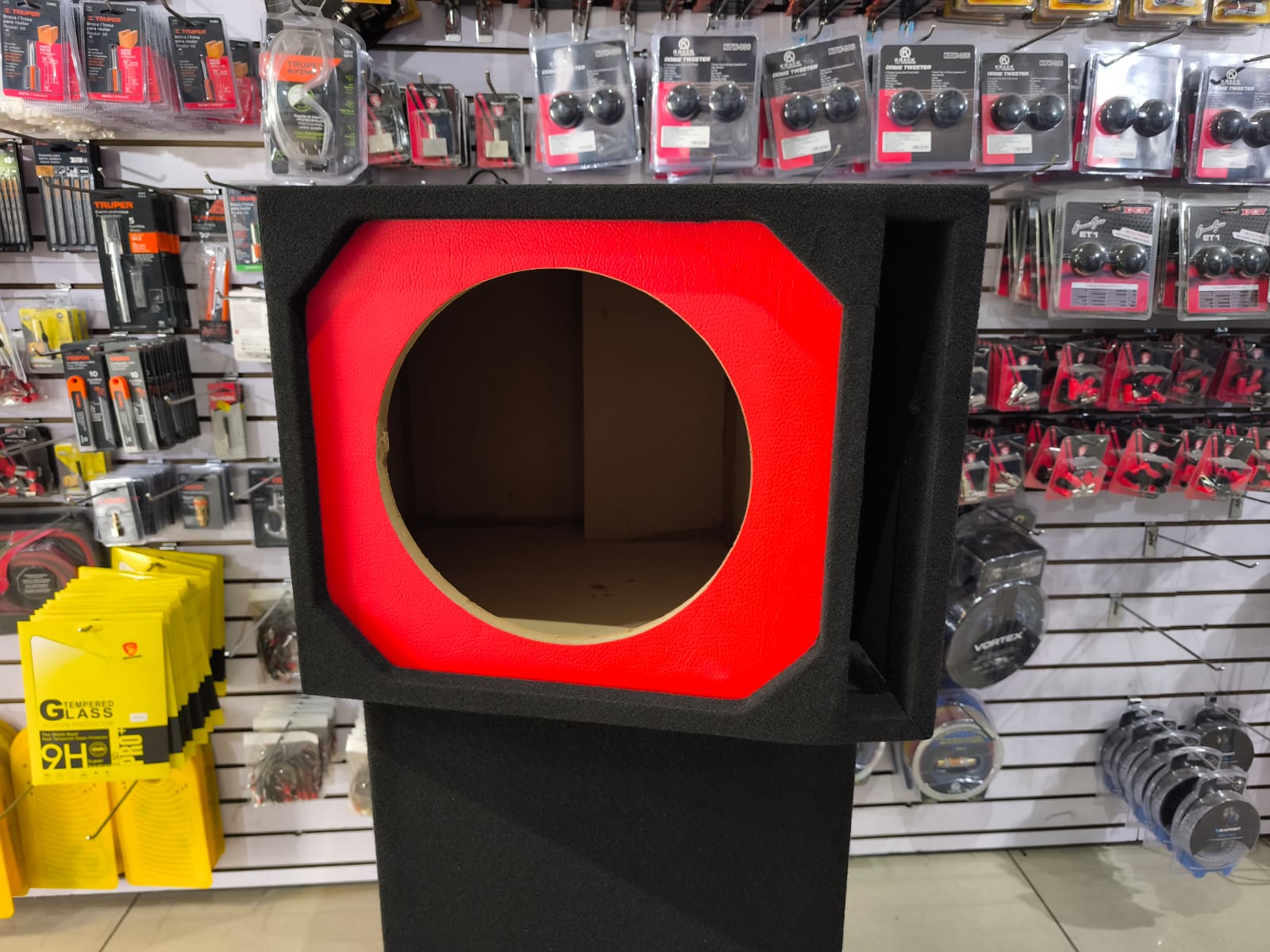 CAJA P/SUBWOOFER 1 – 12″ FULL C/CORTE ADELANTE